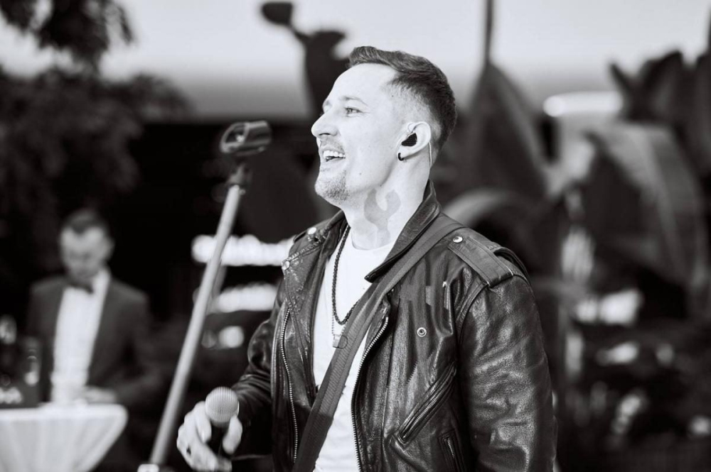 Найцікавіші відомості з особистого життя співака Dibrova