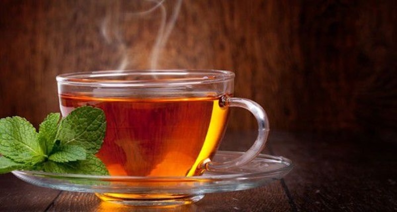 Приклади речень зі словом “гарячий” в прямому і переносному значенні